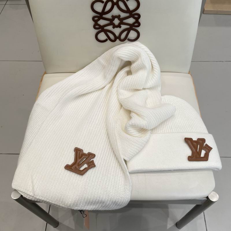 LV Scarf hat (354)