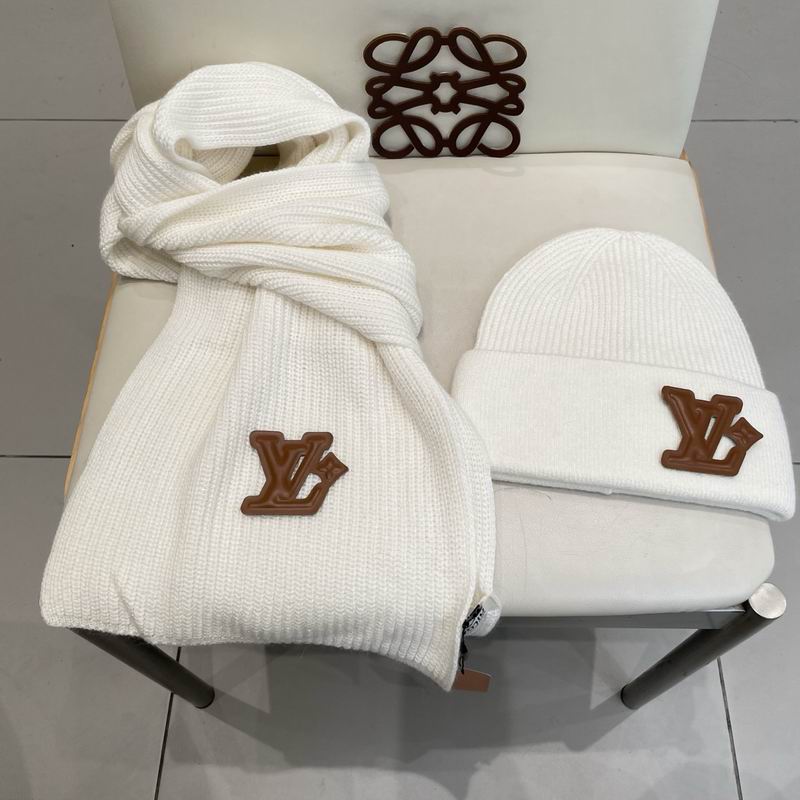 LV Scarf hat (359)