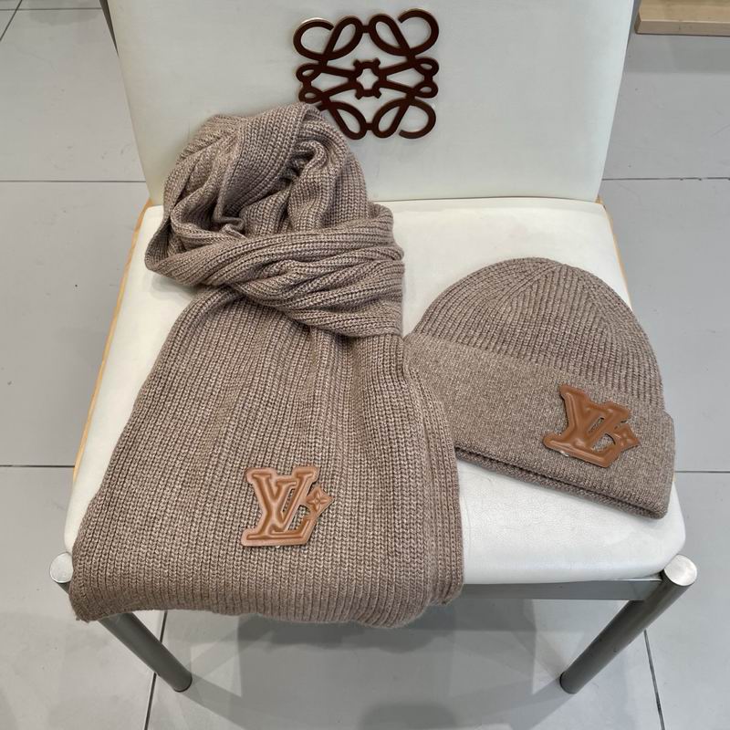 LV Scarf hat (366)
