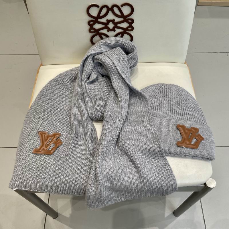 LV Scarf hat (374)