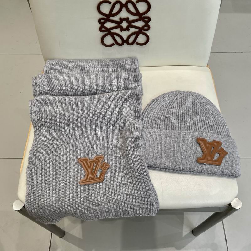 LV Scarf hat (377)