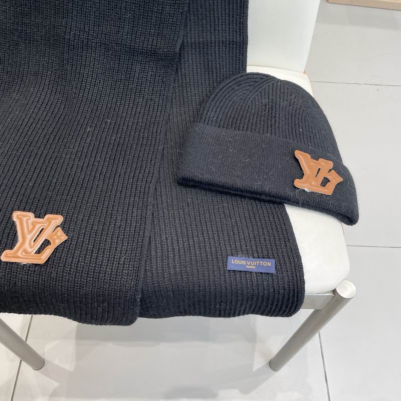 LV Scarf hat (381)