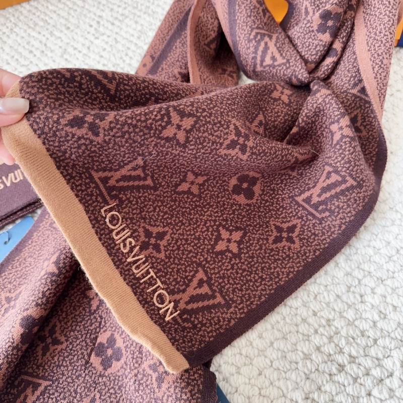 LV Scarf hat (482)