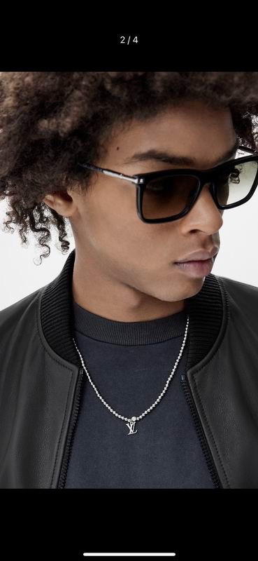 LV Suits 07yxq03 (2)