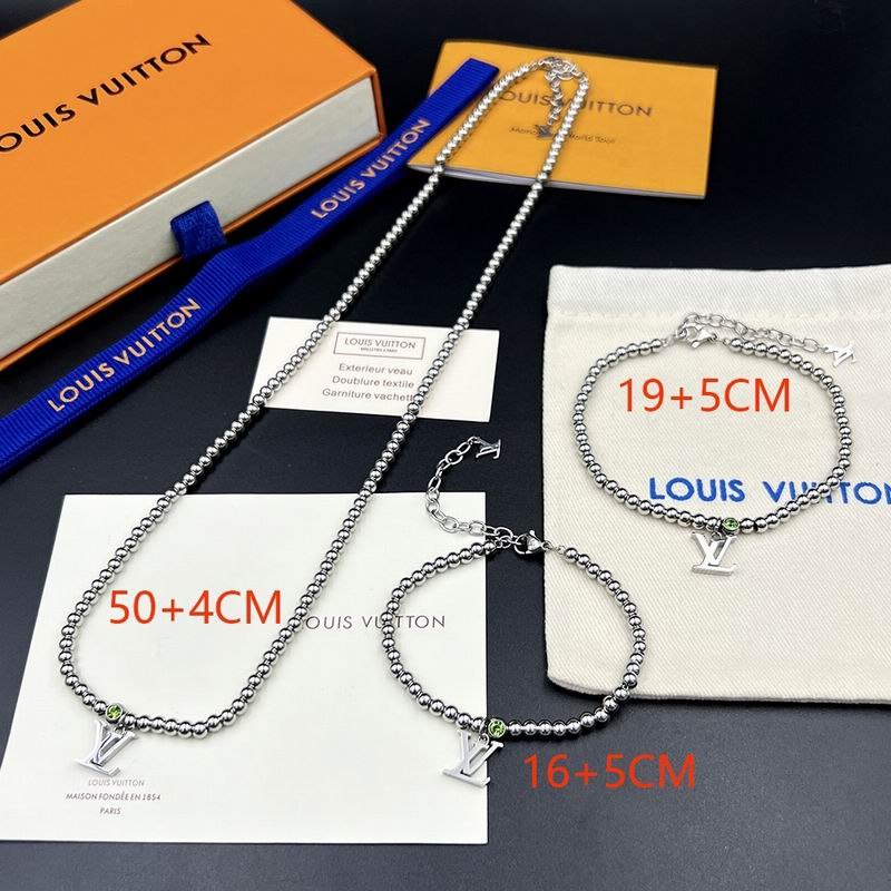 LV Suits 07yxq03 (5)