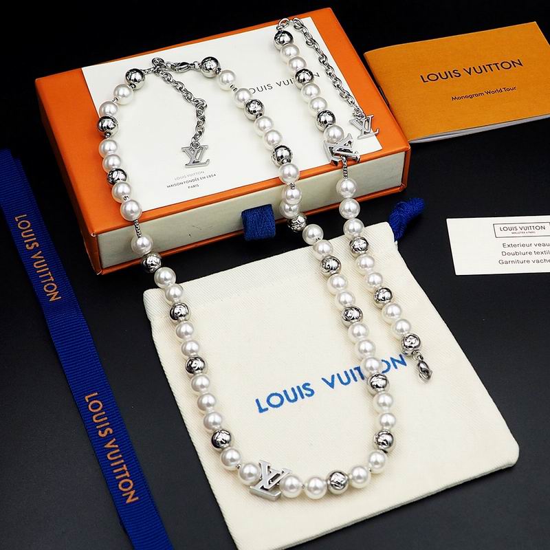 LV Suits 07yxq11 (8)