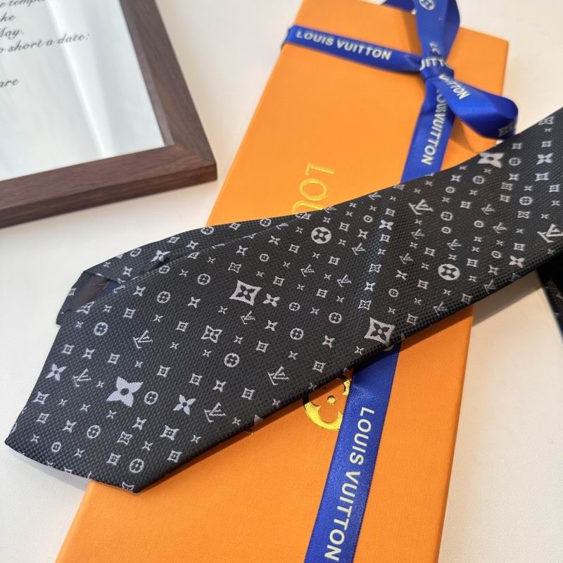 LV Tie hm (112)