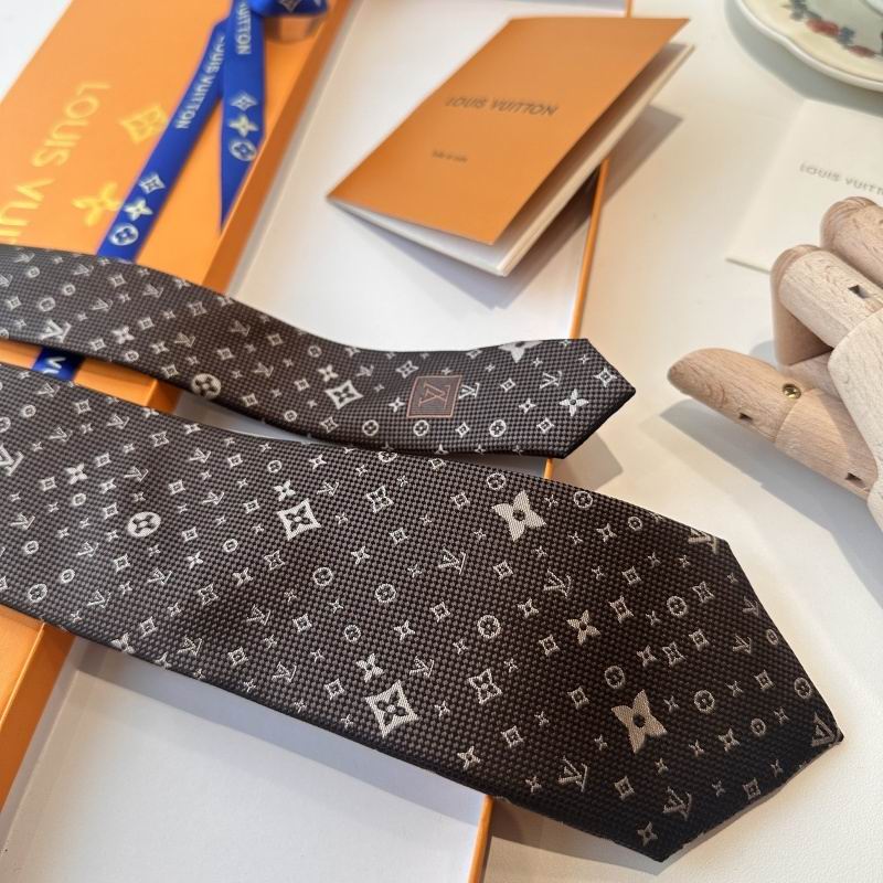 LV Tie hm (117)