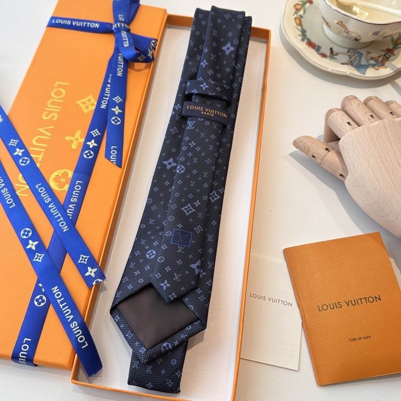 LV Tie hm (122)