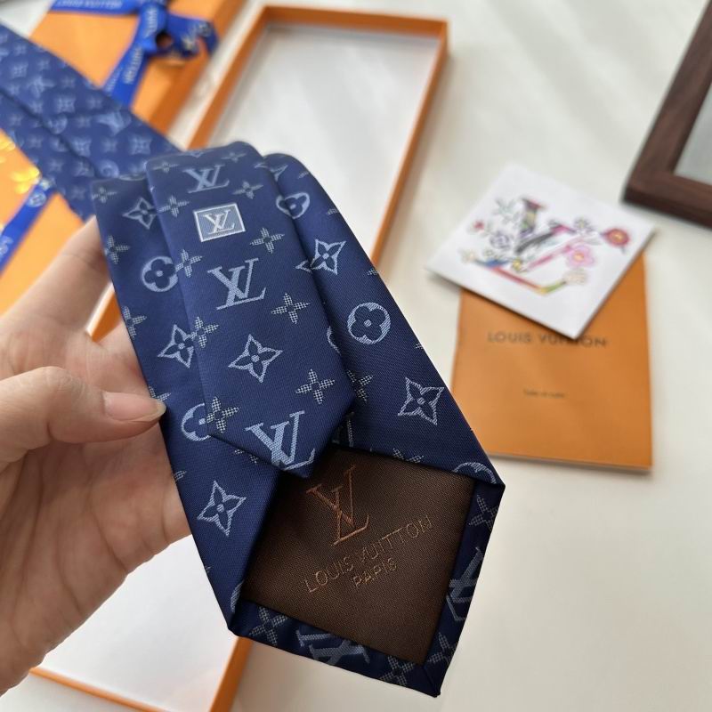 LV Tie hm (45)