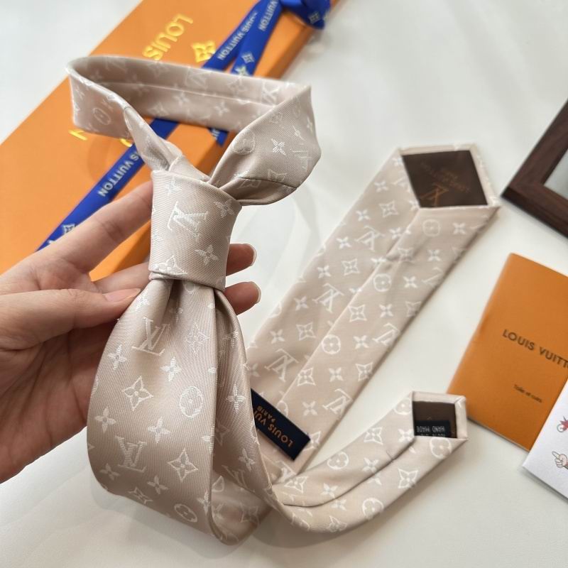 LV Tie hm (52)