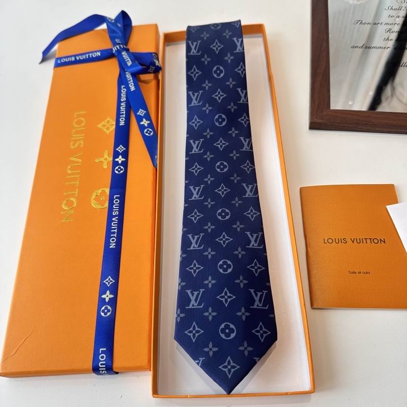 LV Tie hm (71)