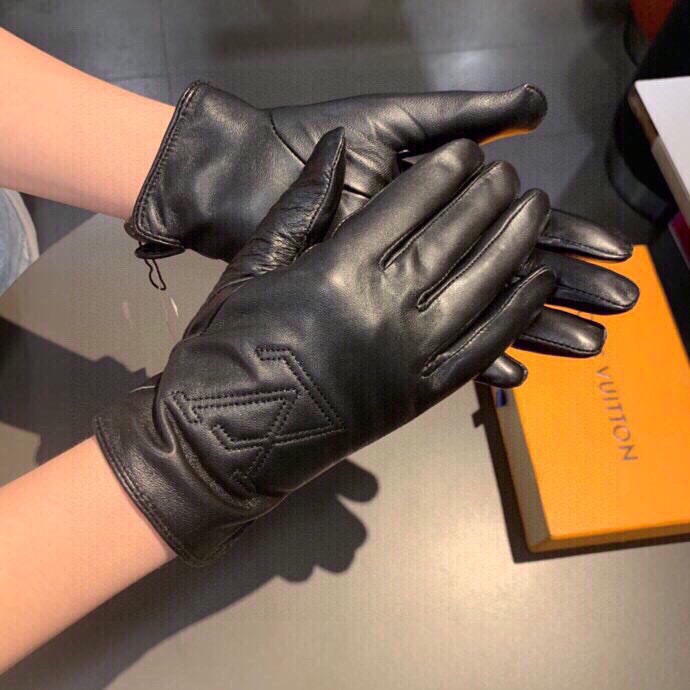 LV gloves M L 82 (7)