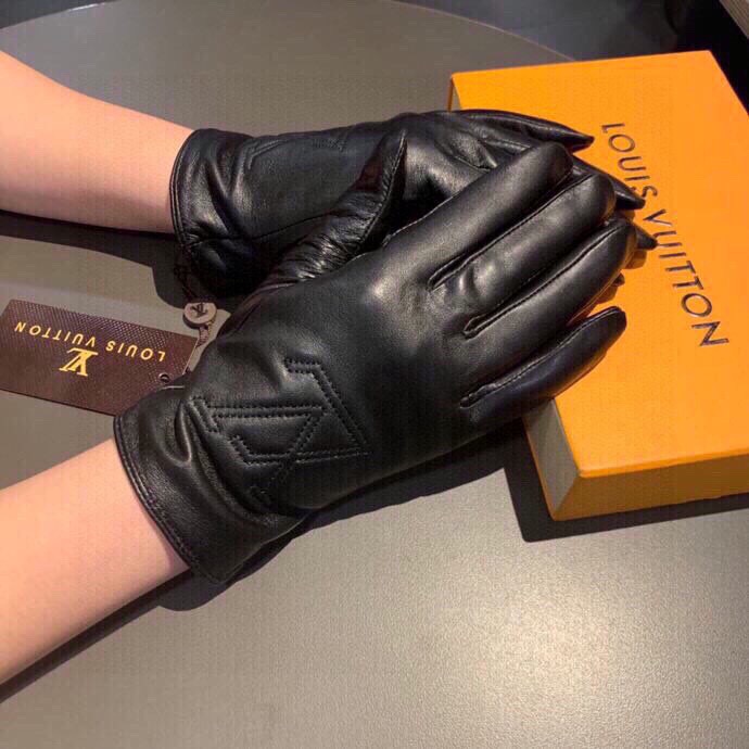 LV gloves M L 82 (9)