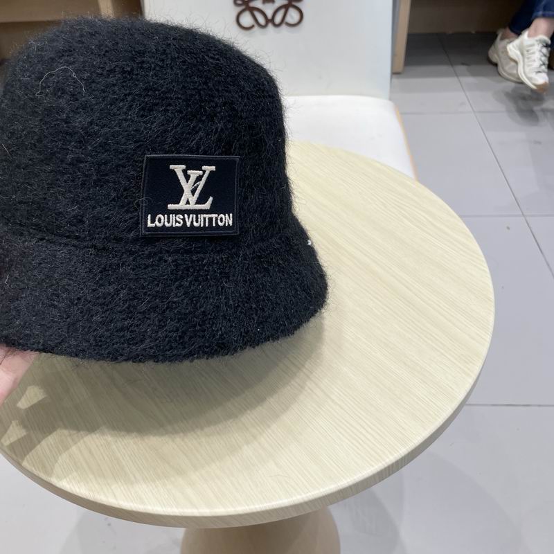 LV hat (1035)