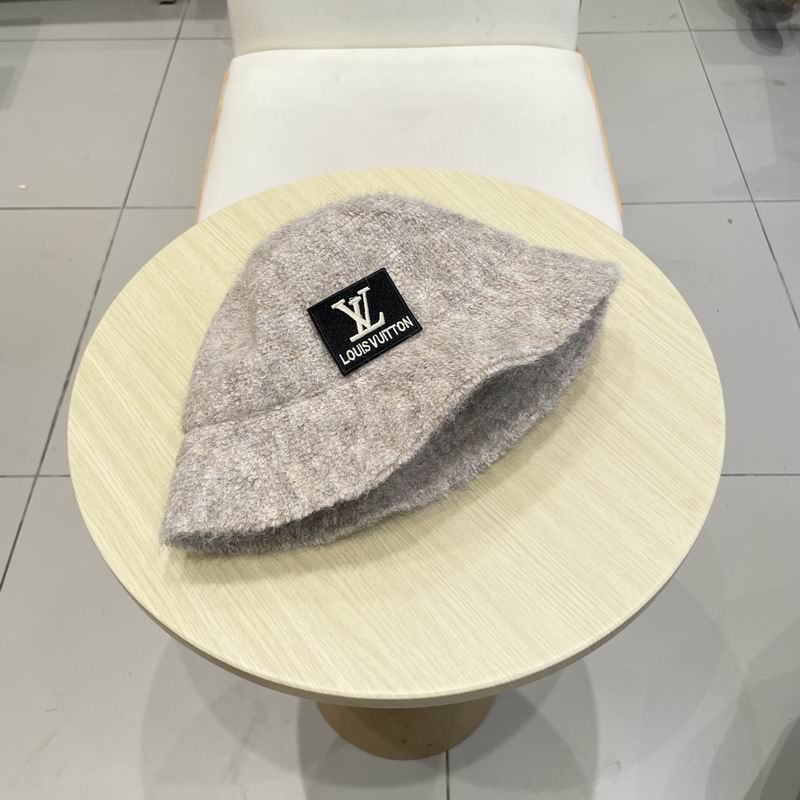 LV hat (1051)
