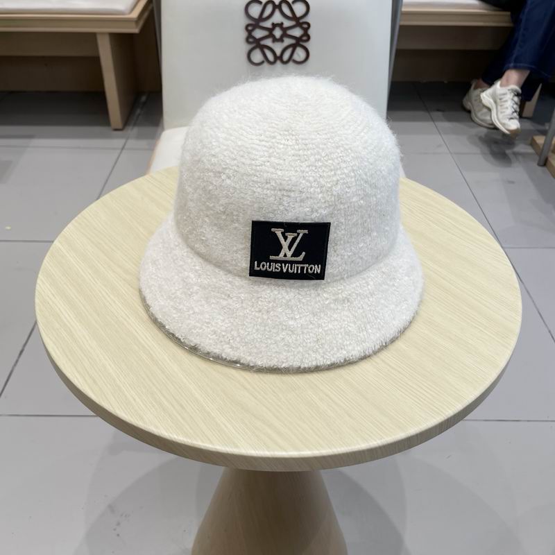 LV hat (1059)