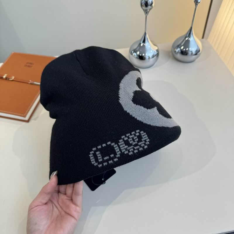LV hat (1064)