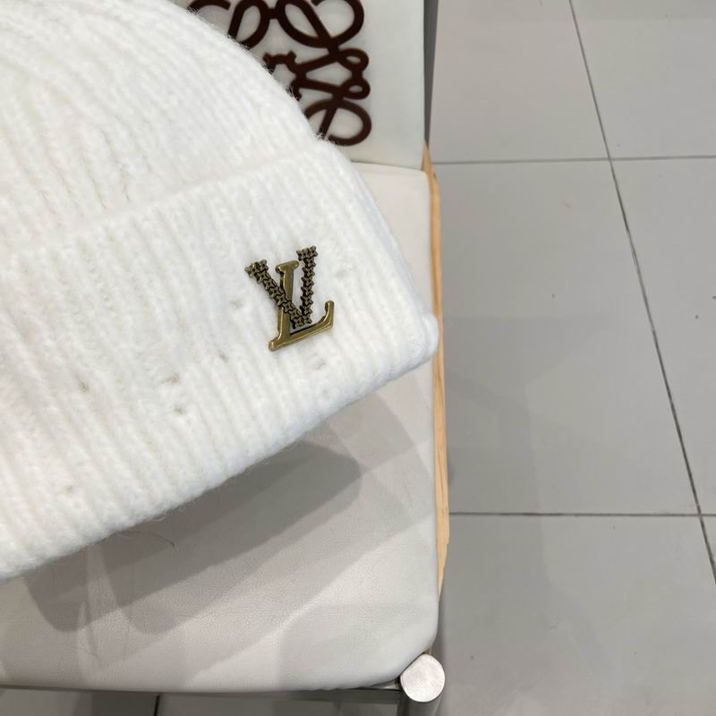 LV hat (1110)