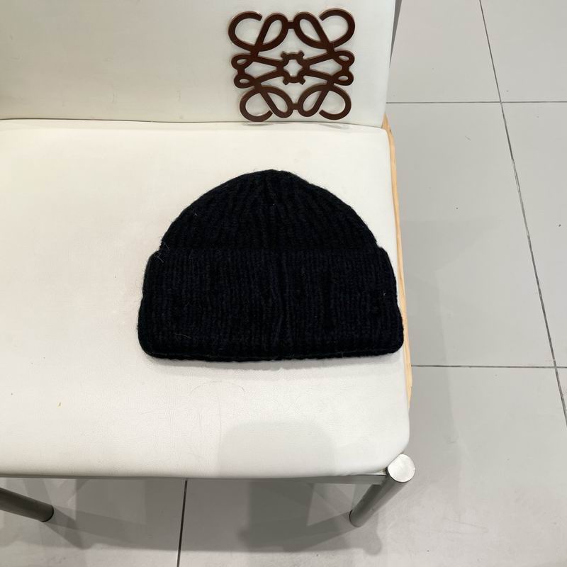 LV hat (1125)
