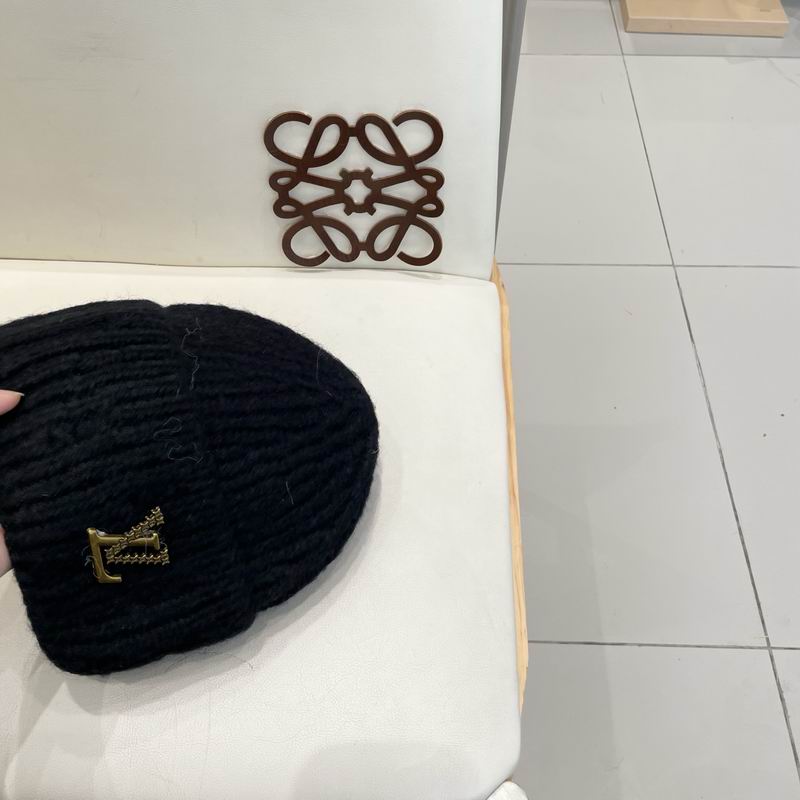 LV hat (1126)