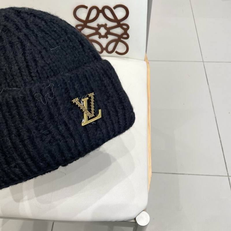 LV hat (1128)