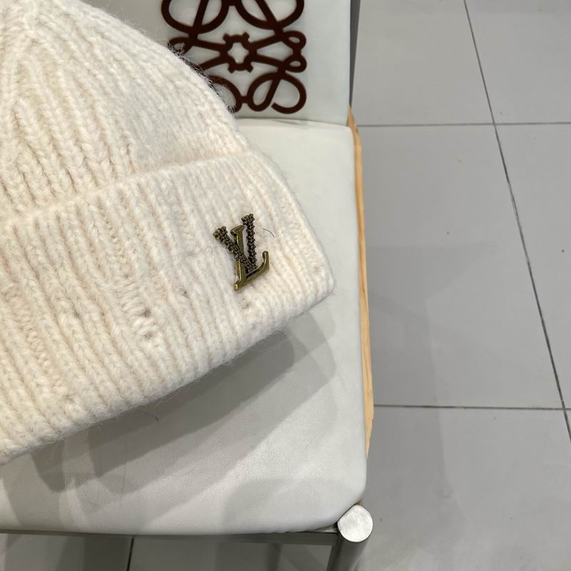 LV hat (1137)