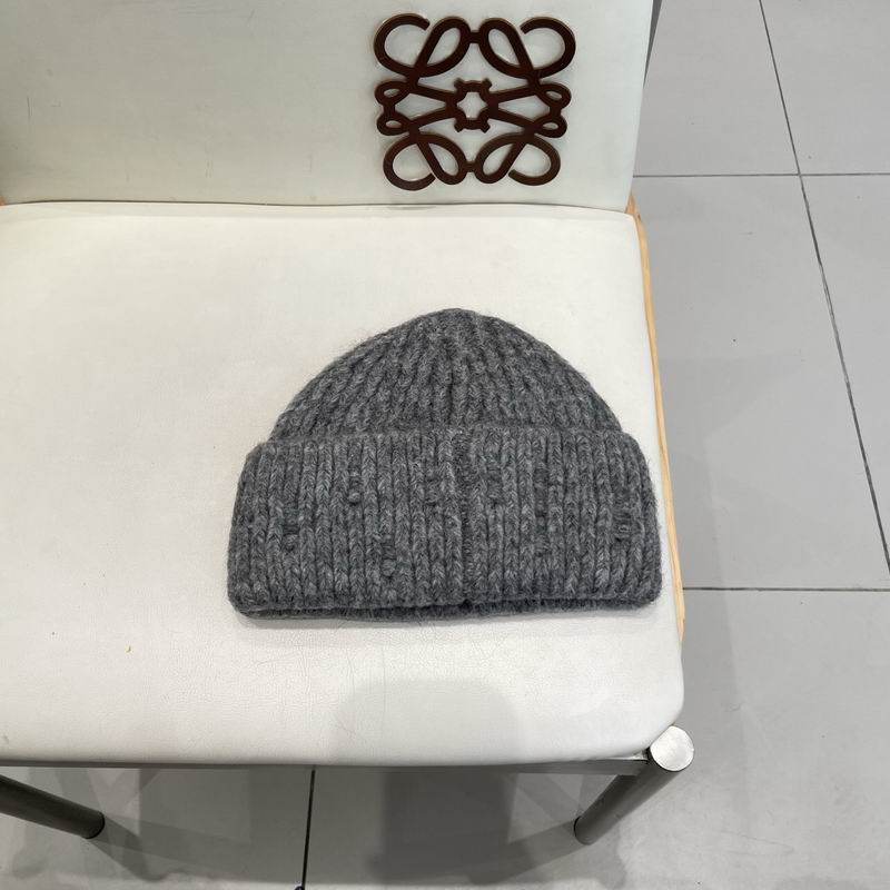 LV hat (1143)