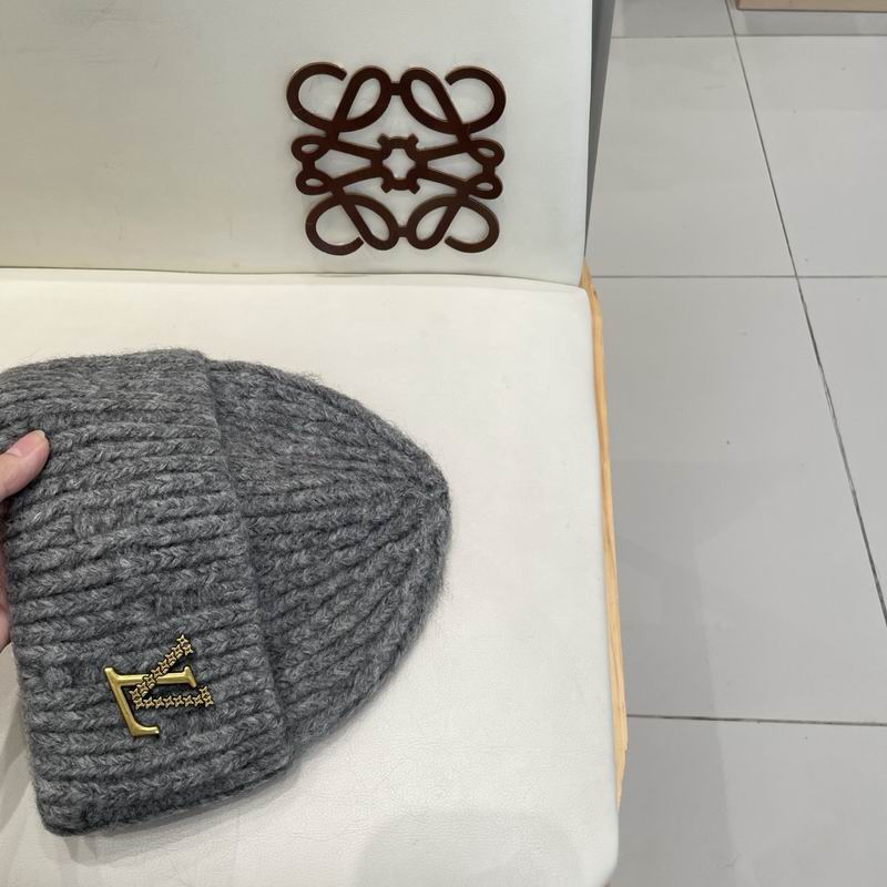 LV hat (1144)