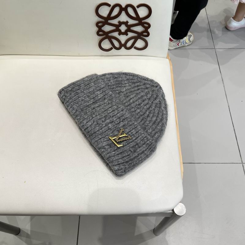 LV hat (1148)