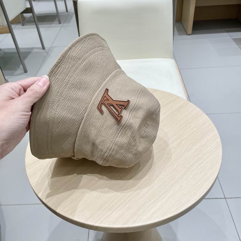 LV hat (1165)