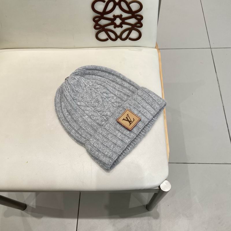 LV hat (1290)