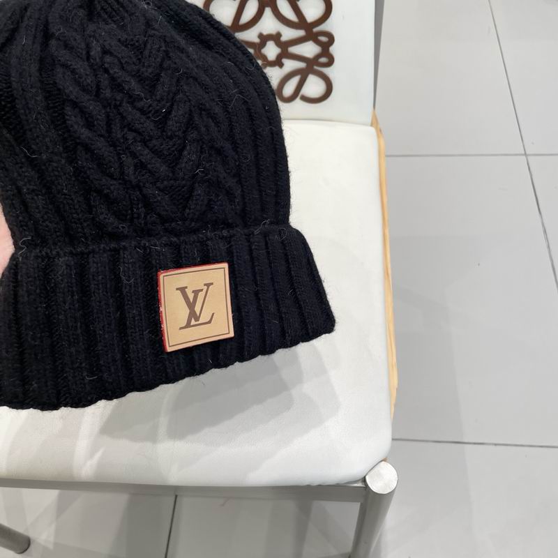LV hat (1297)