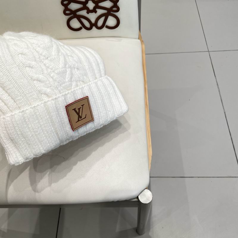 LV hat (1306)