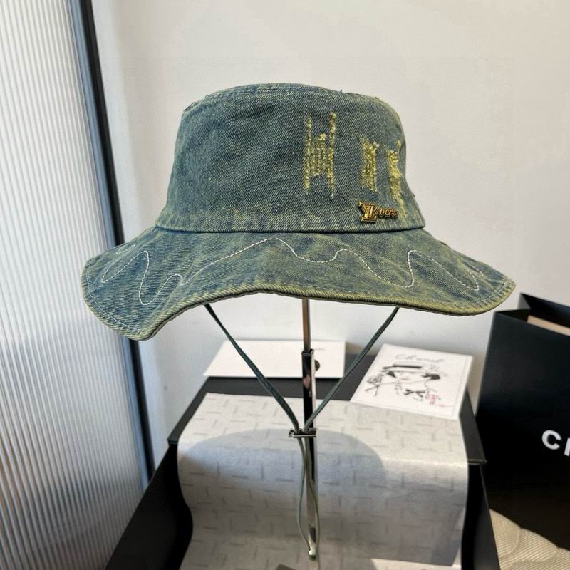 LV hat (1323)