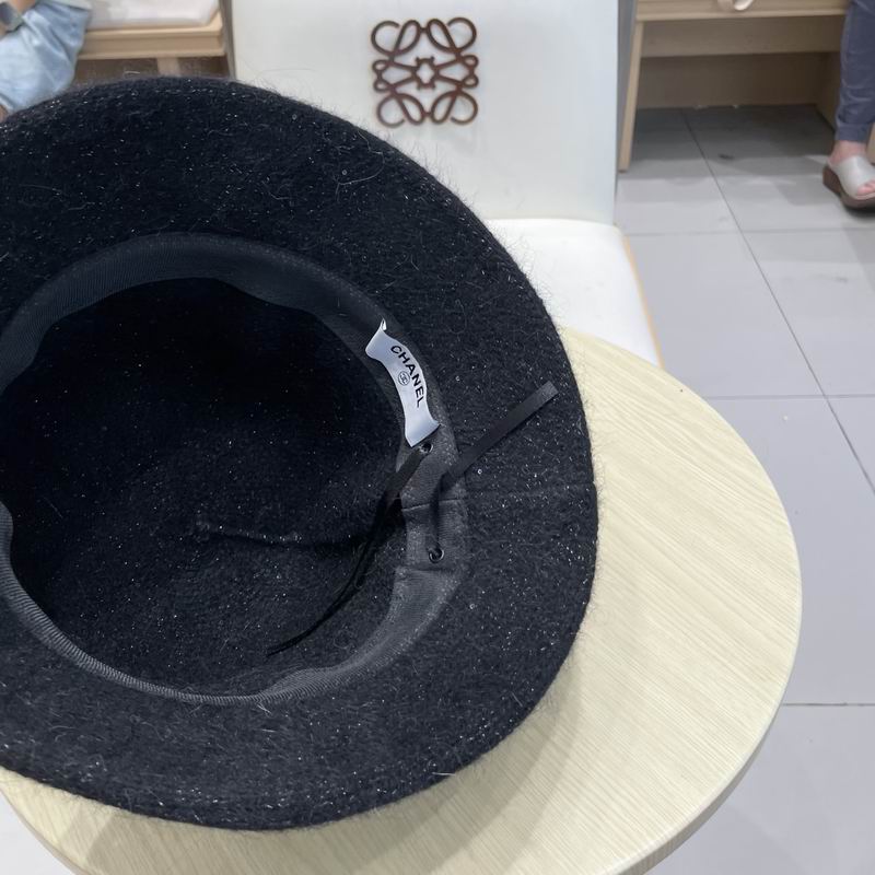 LV hat (1344)