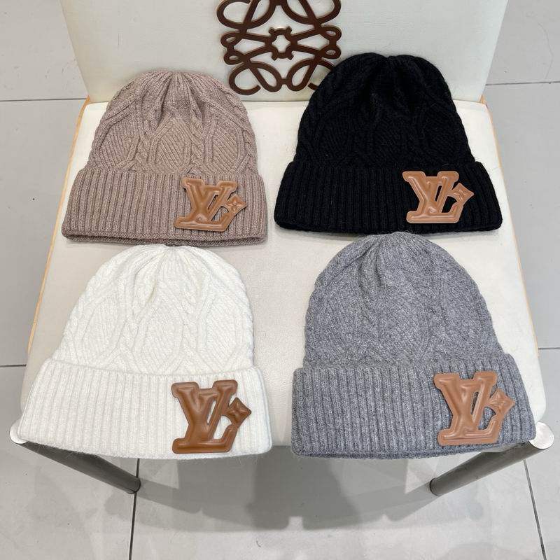 LV hat (2144)