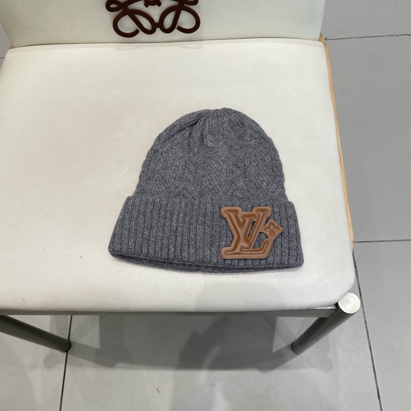 LV hat (2148)
