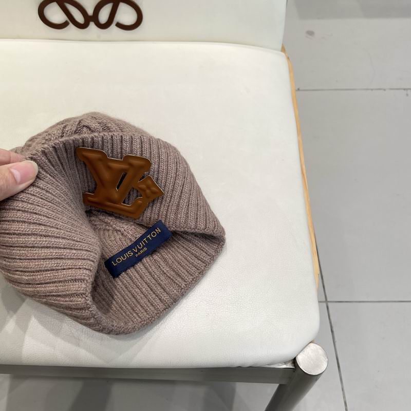 LV hat (2149)