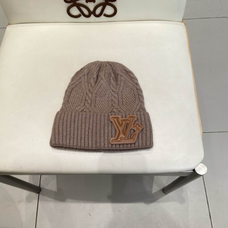 LV hat (2157)