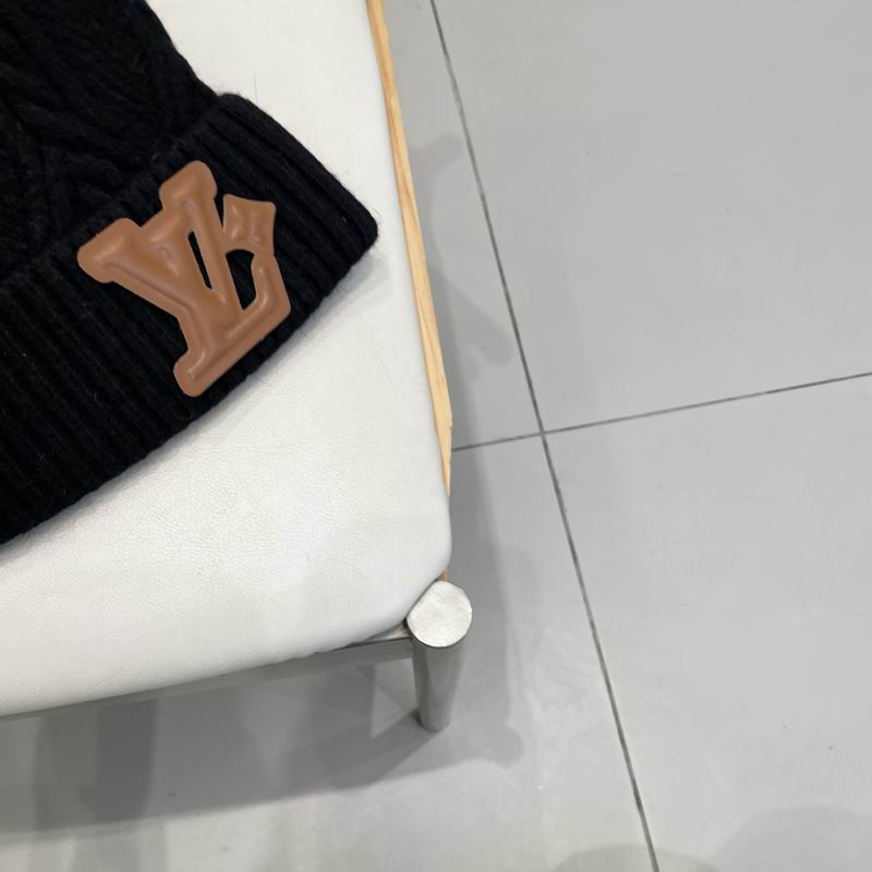 LV hat (2163)