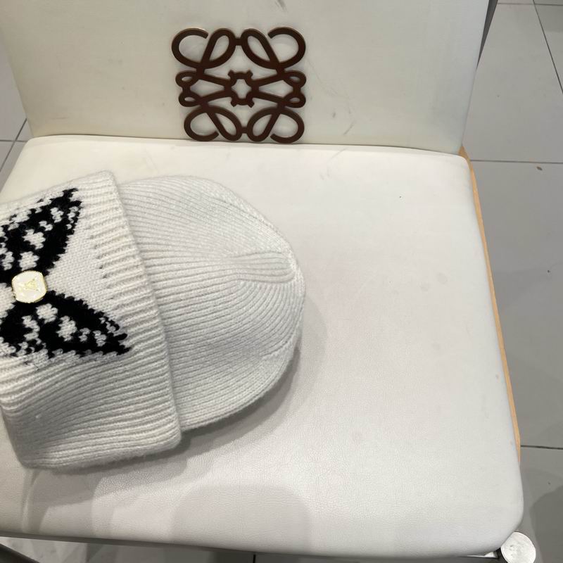 LV hat (2442)