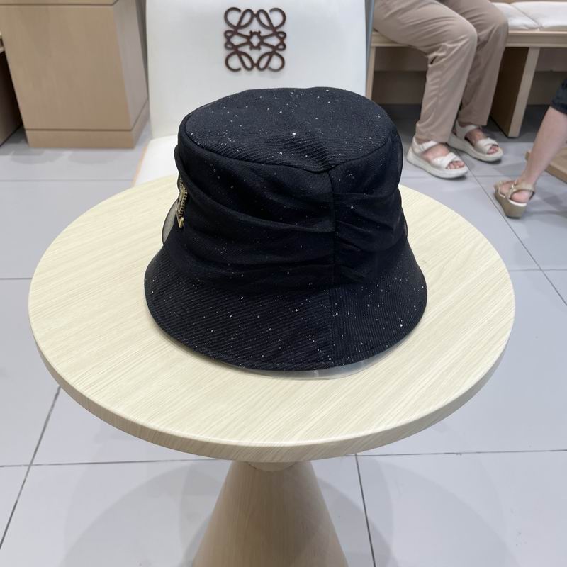 LV hat (26)