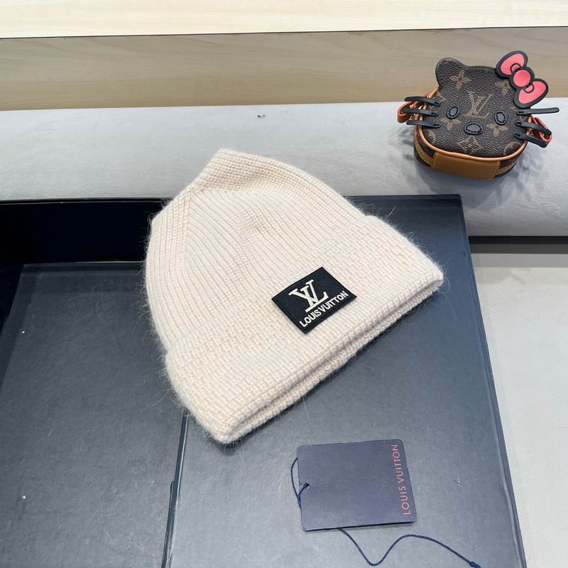 LV hat (2667)