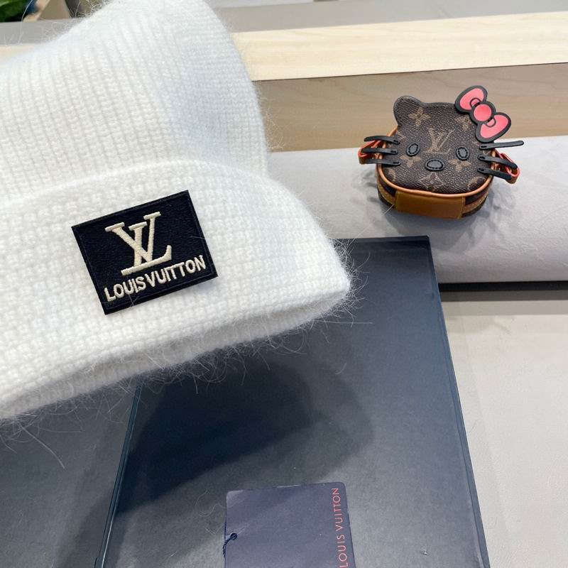 LV hat (2675)