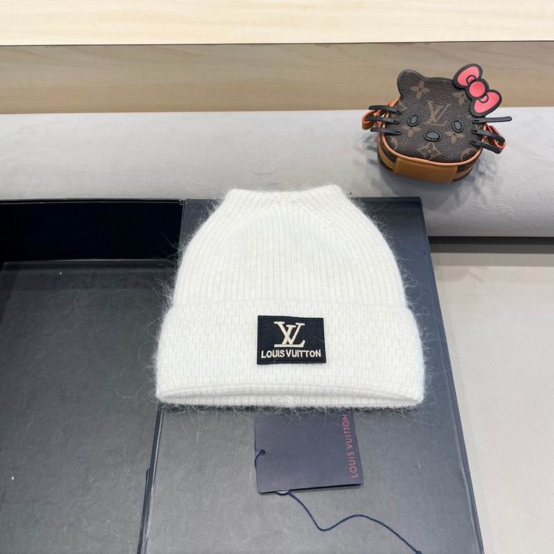 LV hat (2678)