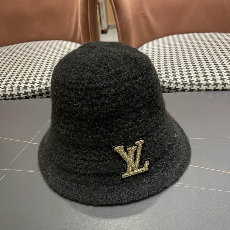 LV hat (416)