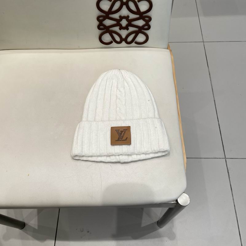 LV hat (42)
