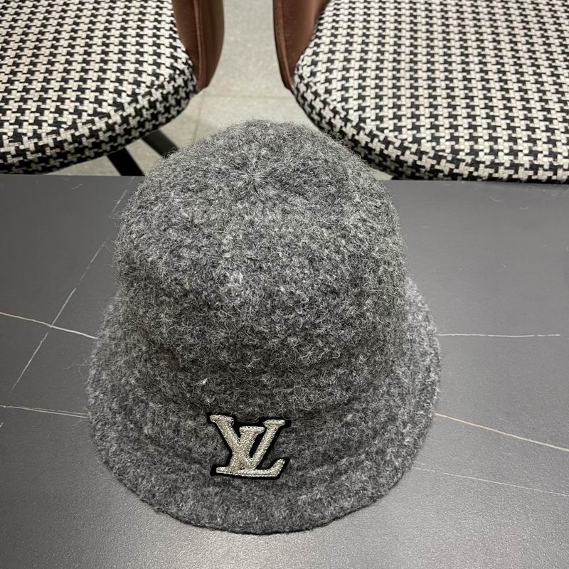 LV hat (424)