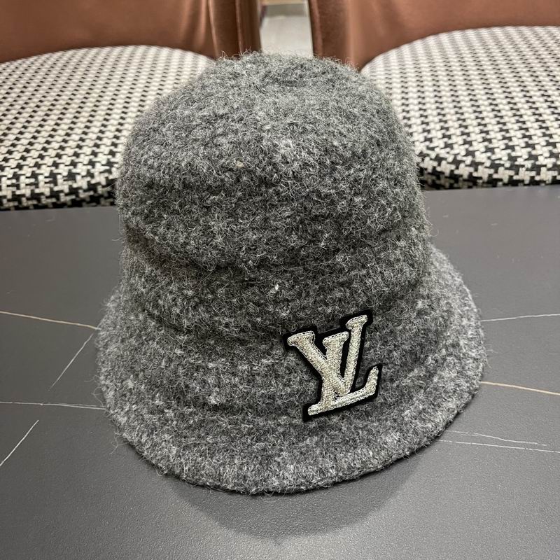 LV hat (426)